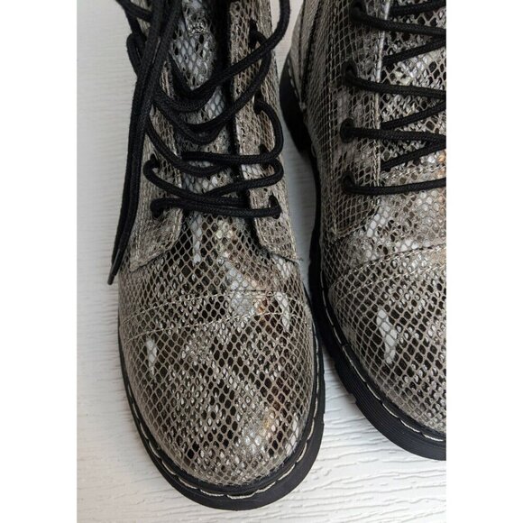 WOMEN'S FAUX SNAKE SKIN COMBAT BOOTS - ARIZONA JEAN CO - SIZE 7 - NEW - ZIPPER - Picture 3 of 5